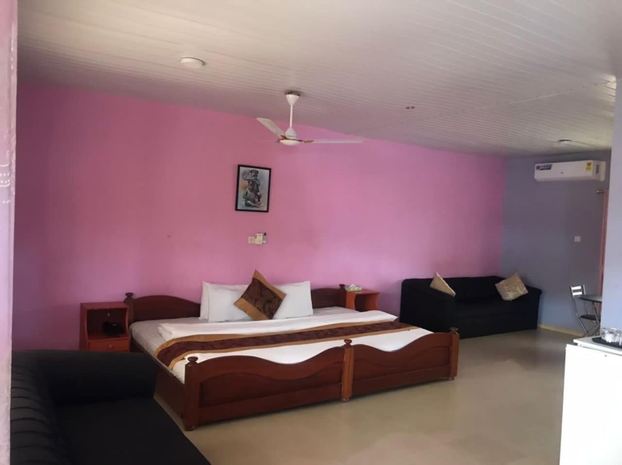 Hans Cottage Botel Cape Coast Exterior foto